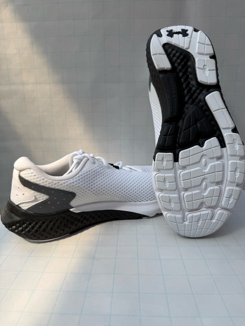Under Armour Charged Rogue - Comfort Deluxe - White & BLK Mesh Training Sneakers - Picture 9 of 9